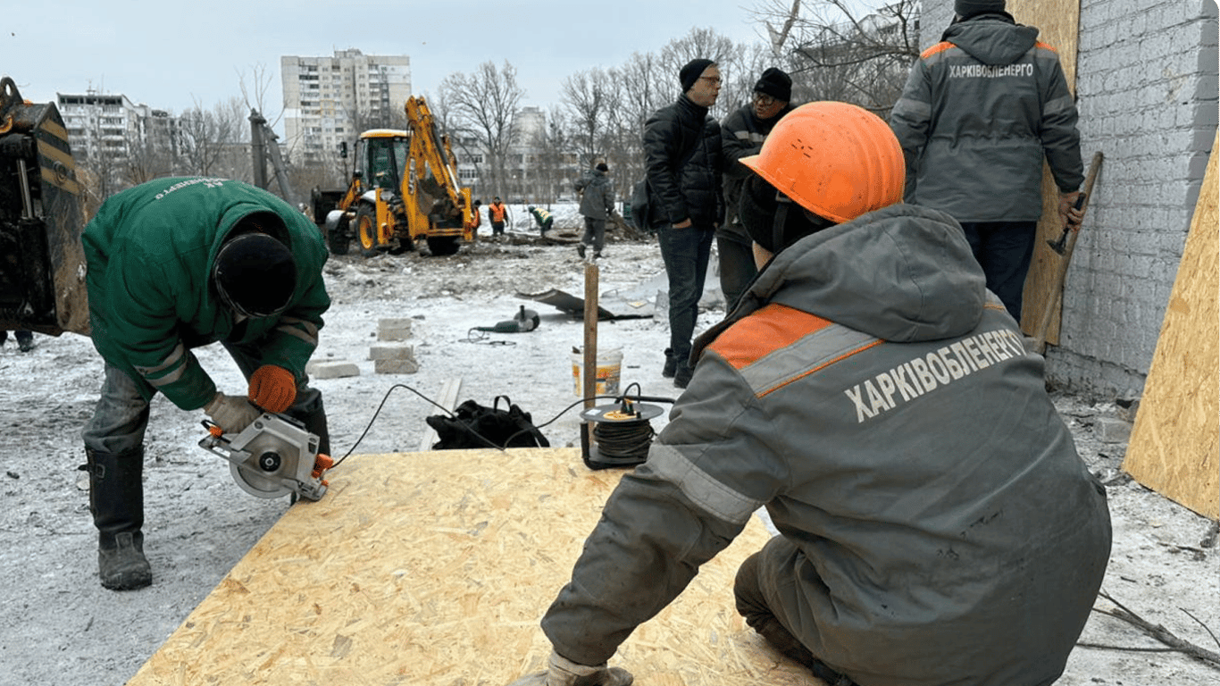 Массированная атака на Харьков — энергетики восстановили электроснабжение у 6000 потребителей