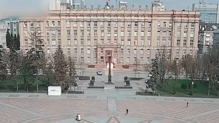 Дрон вдарив по міськраді у Бєлгороді: поранені чиновники - 285x160