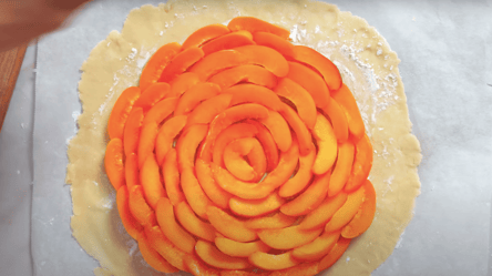 Пирог с любыми ягодами — в этот десерт можно влюбиться - 285x160