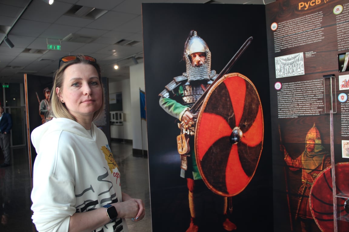 Музей історії міста Києва презентував виставку до другої річниці деокупації Київщини - фото 4