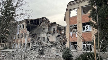 Окупанти завдали удару ракетами С-300 по Куп'янську: наслідки руйнувань - 285x160