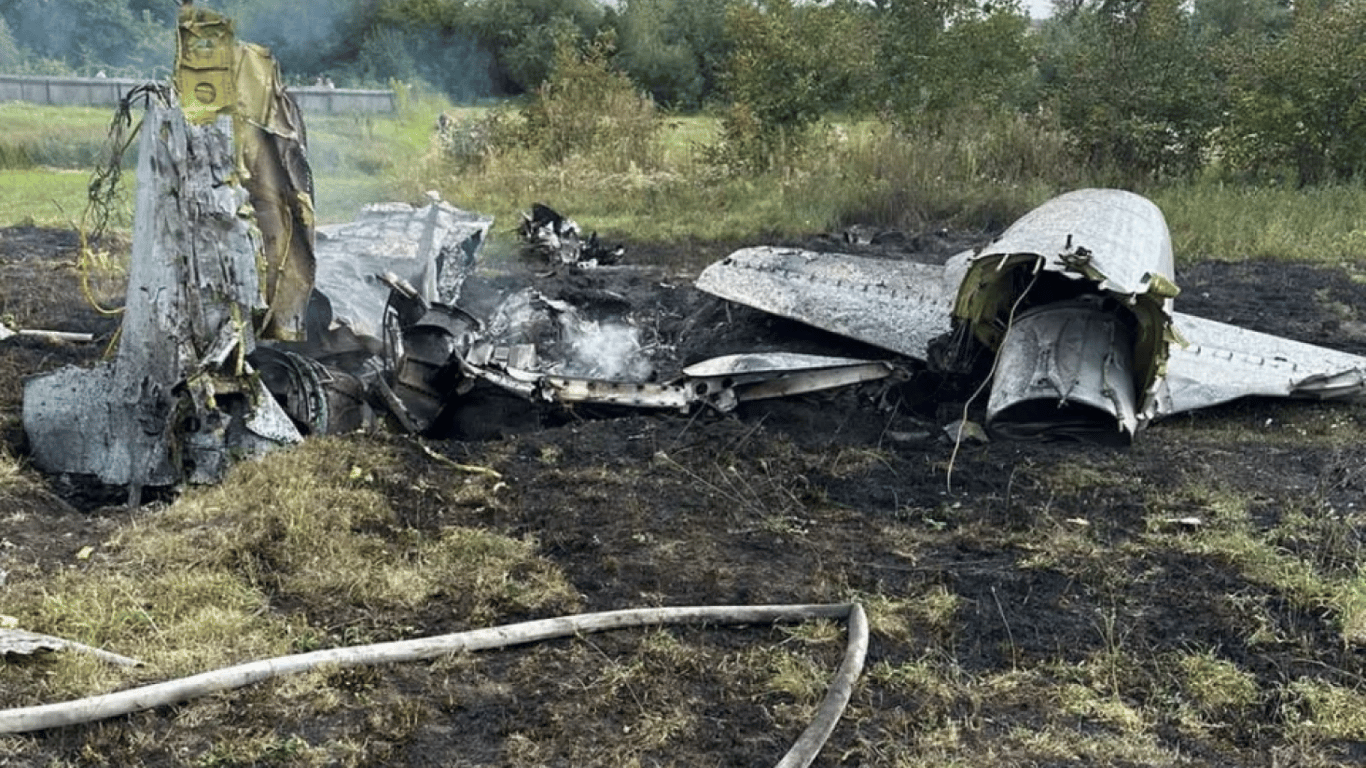 Авиакатастрофа в Житомирской области: следствие рассматривает три версии
