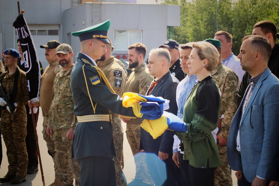 Повернення Андрія Мельника та Софії Федак-Мельник в Україну