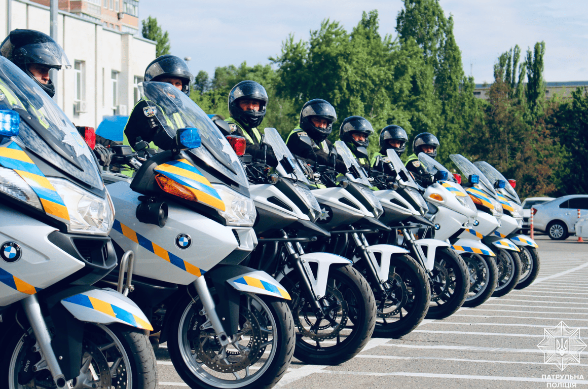 Мото патруль поліція