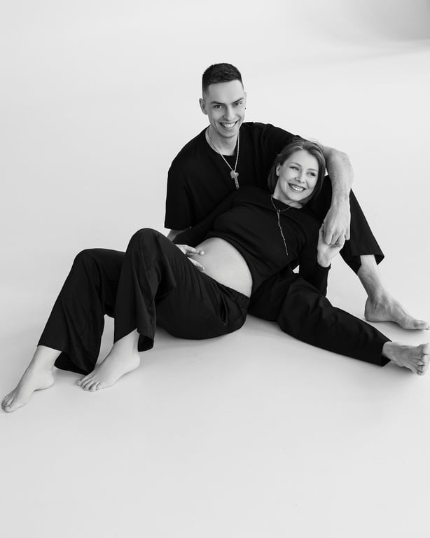 Андрій Чорновол  показав вагітну дружину