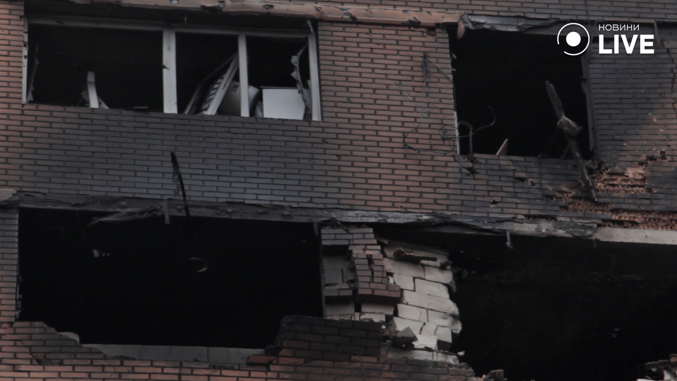 Поверхи у вогні та люди у пастці — рятувальна операція в Одесі - фото 6