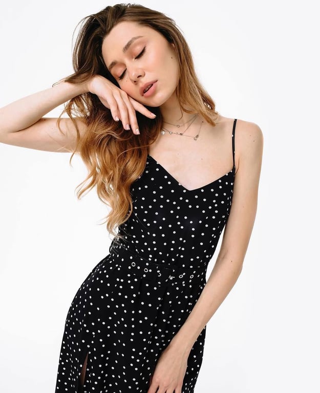 Легкі сукні в бохо стилі підкорюють тренди