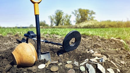 Цінні предмети під землею — що можна знайти з металошукачем - 285x160