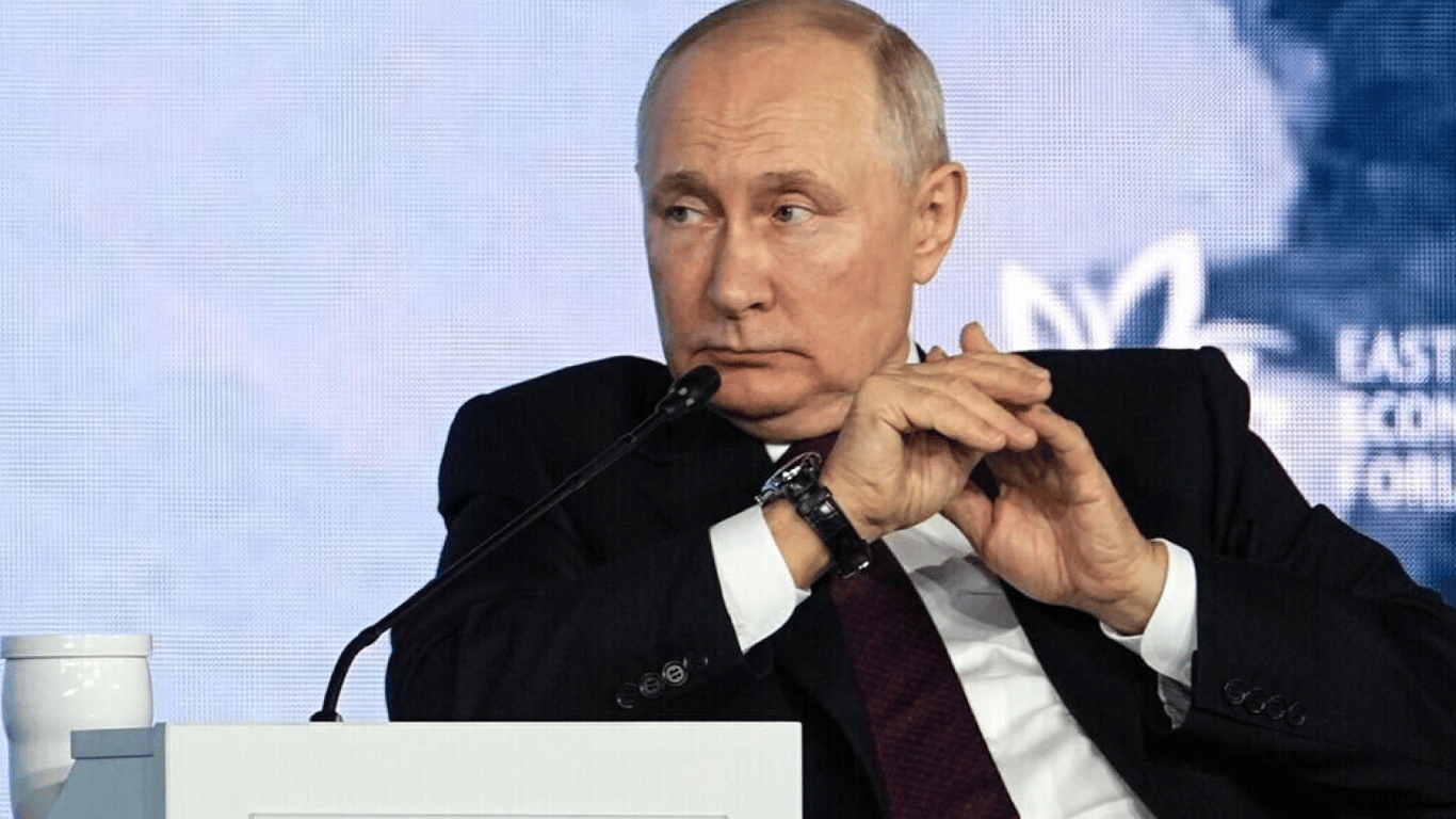 Путин ослеплен манией величия и бредит восстановлением империи, — Кондолиза Райс