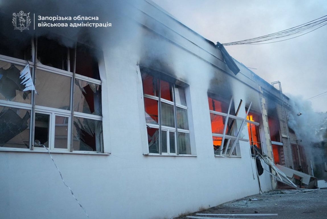Обстріл Запоріжжя 14 червня — фото наслідків атаки - фото 4