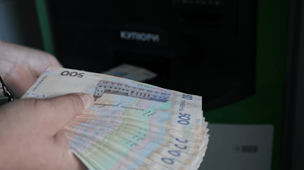 Пенсії в Україні рахуватимуть за новими правилами — як зміняться виплати - 285x160