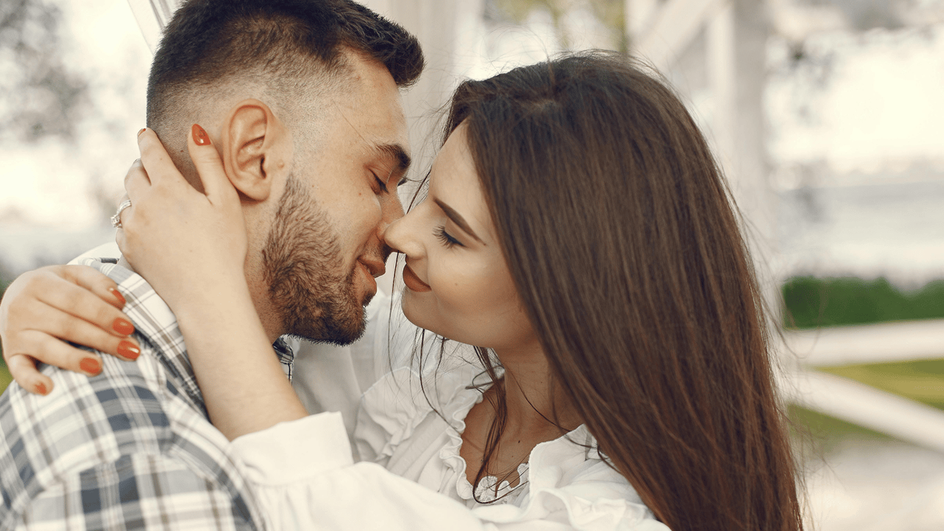 Who’s Naturally Self-Sufficient? 5 Zodiac Signs That Love Being Single