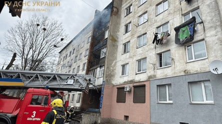 На Київщині спалахнула пожежа у п'ятиповерхівці: деталі - 285x160