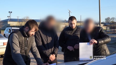 Викрали 200 літрів палива — на Одещині затримали працівників Укрзалізниці - 285x160