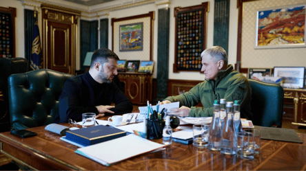 Зеленський розкрив військові плани Росії щодо Білорусі - 290x166