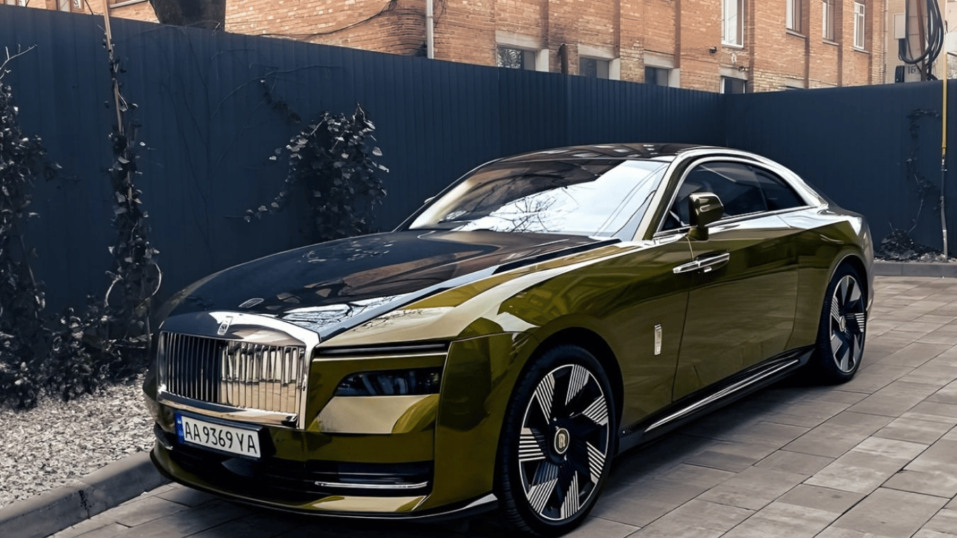 Самый дорогой Rolls-Royce в мире — кому на самом деле принадлежит авто