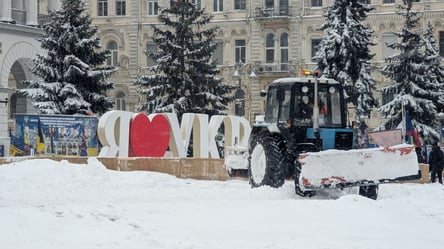 Непогода в Киеве — коммунальщики возмущены работой руководства - 290x166