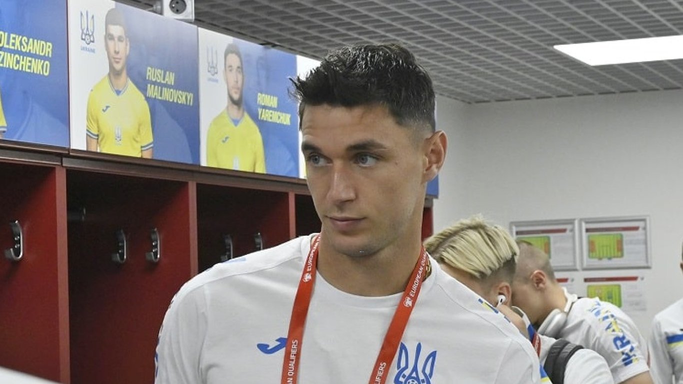 Ребров рассказал о проблеме с форвардами в сборной Украины