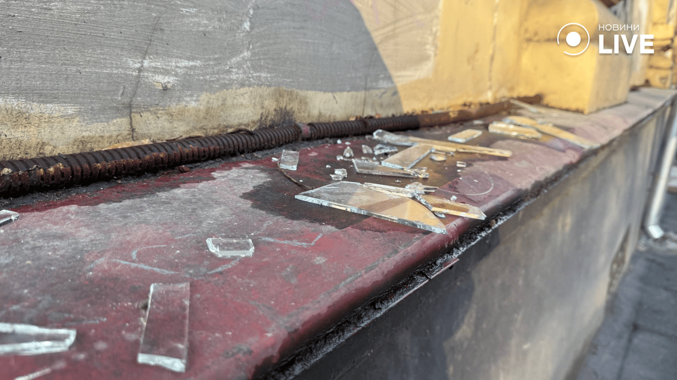 Наслідки обстрілу Одеси безпілотниками вночі