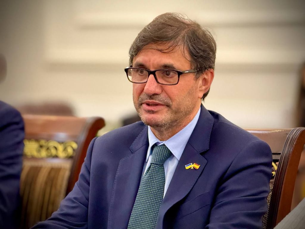 Говорили про допомогу та підтримку — Одесу відвідав посол Іспанії - фото 1