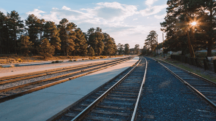 Угода року — у США створять першу трансконтинентальну залізницю - 285x160