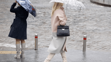 Народний синоптик Діденко попередила про сильні зливи завтра — де різко погіршиться погода - 285x160