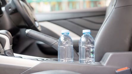 Три речі які небезпечно залишати в автомобілі влітку — експерт - 285x160