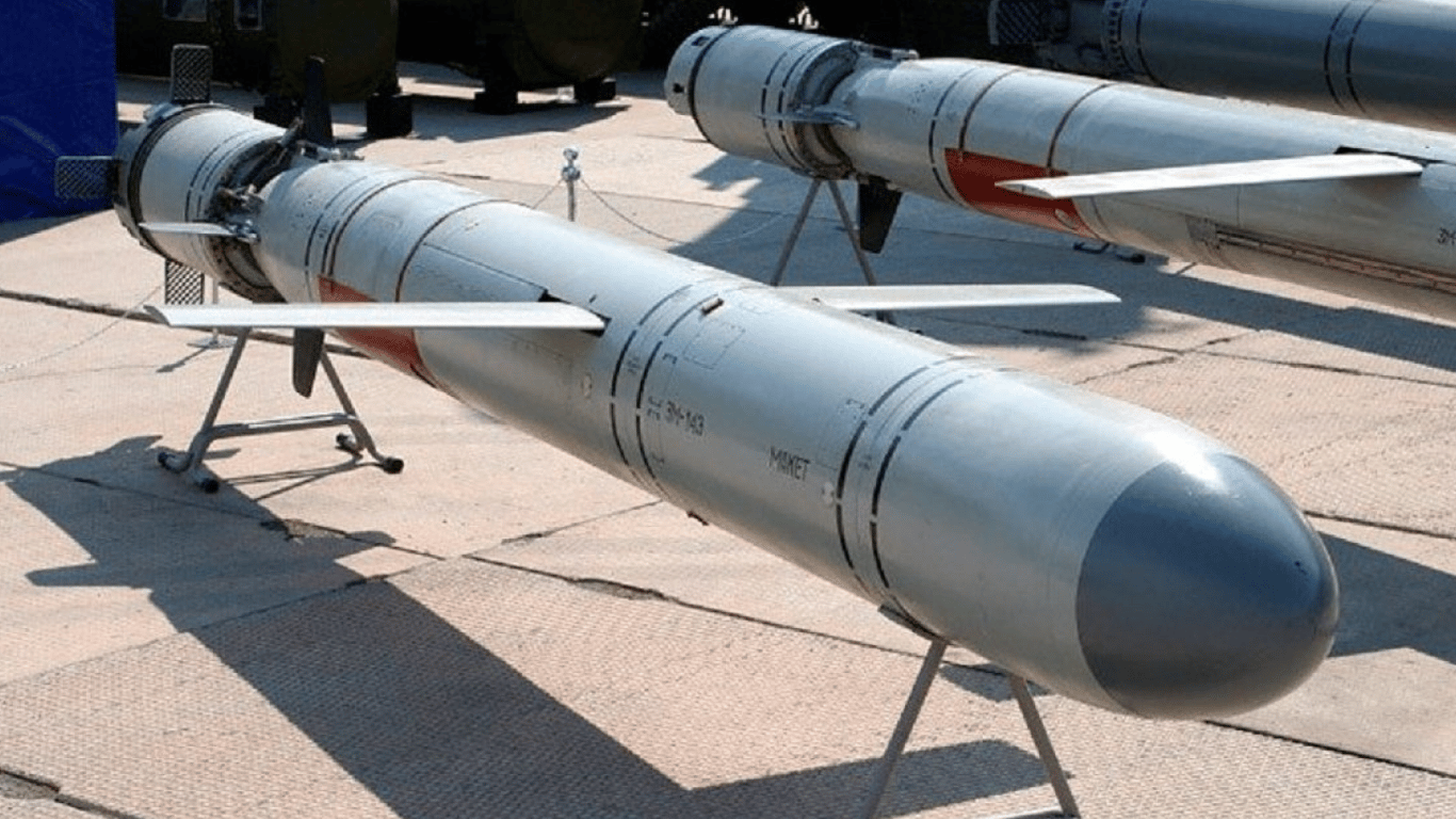 Взрыв в Джанкое уничтожил российские ракеты "Калибр", — разведка