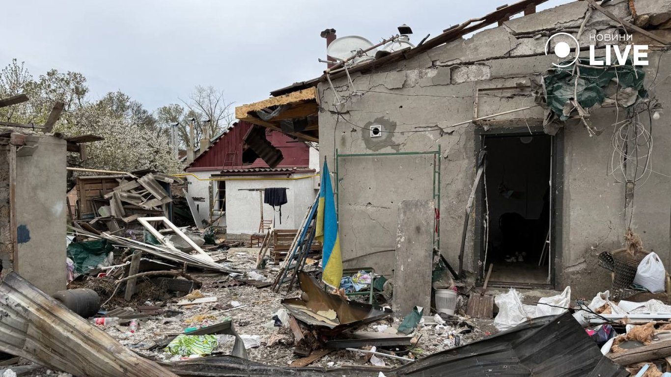 Все, що залишилося від будинків — фото наслідків атаки на Одесу - фото 3