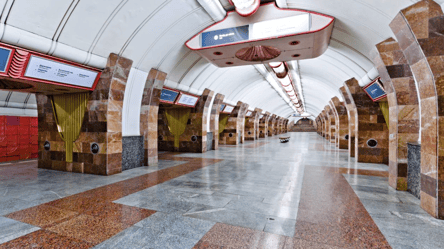 У Харкові закрили станцію метро: де не зупиняються вагони - 290x166
