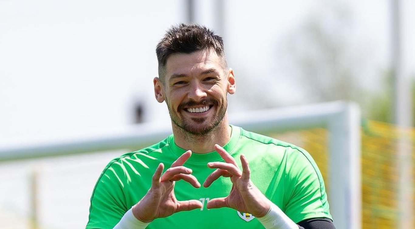 Денис Бойко