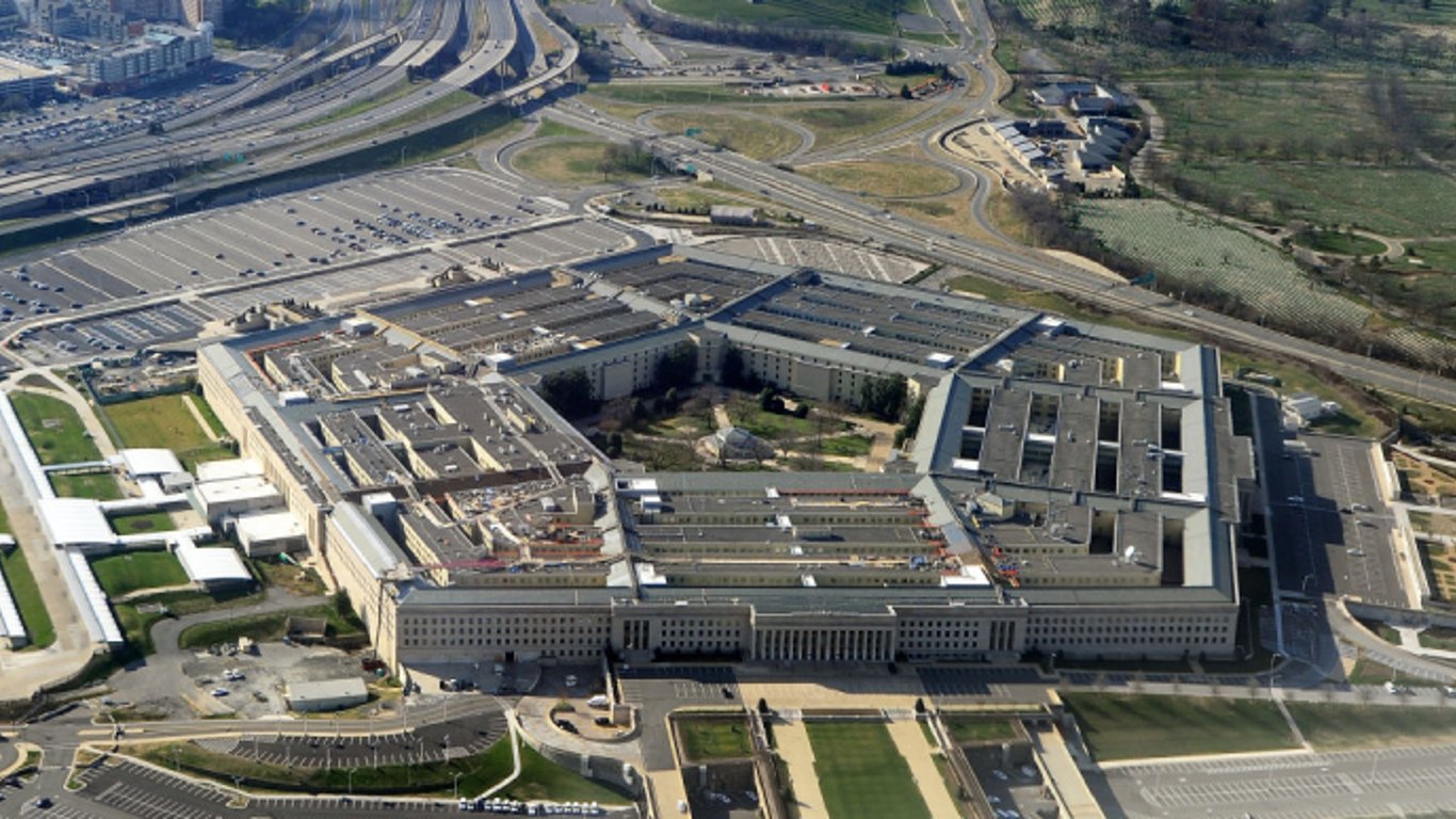 Витік даних Пентагону: коли відбудеться суд над підозрюваним