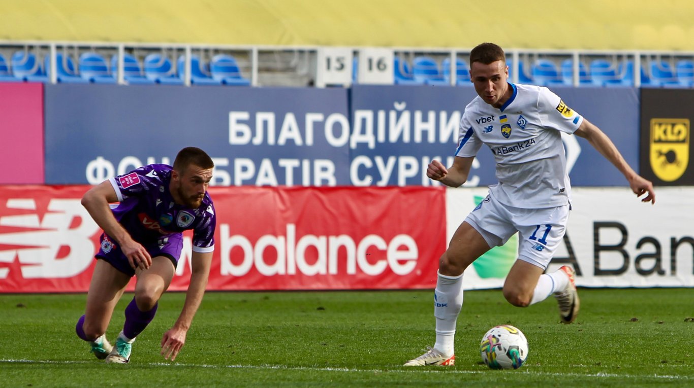 Владислав Ванат