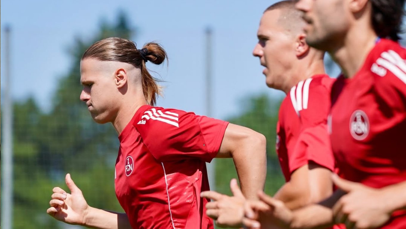 Артем Степанов