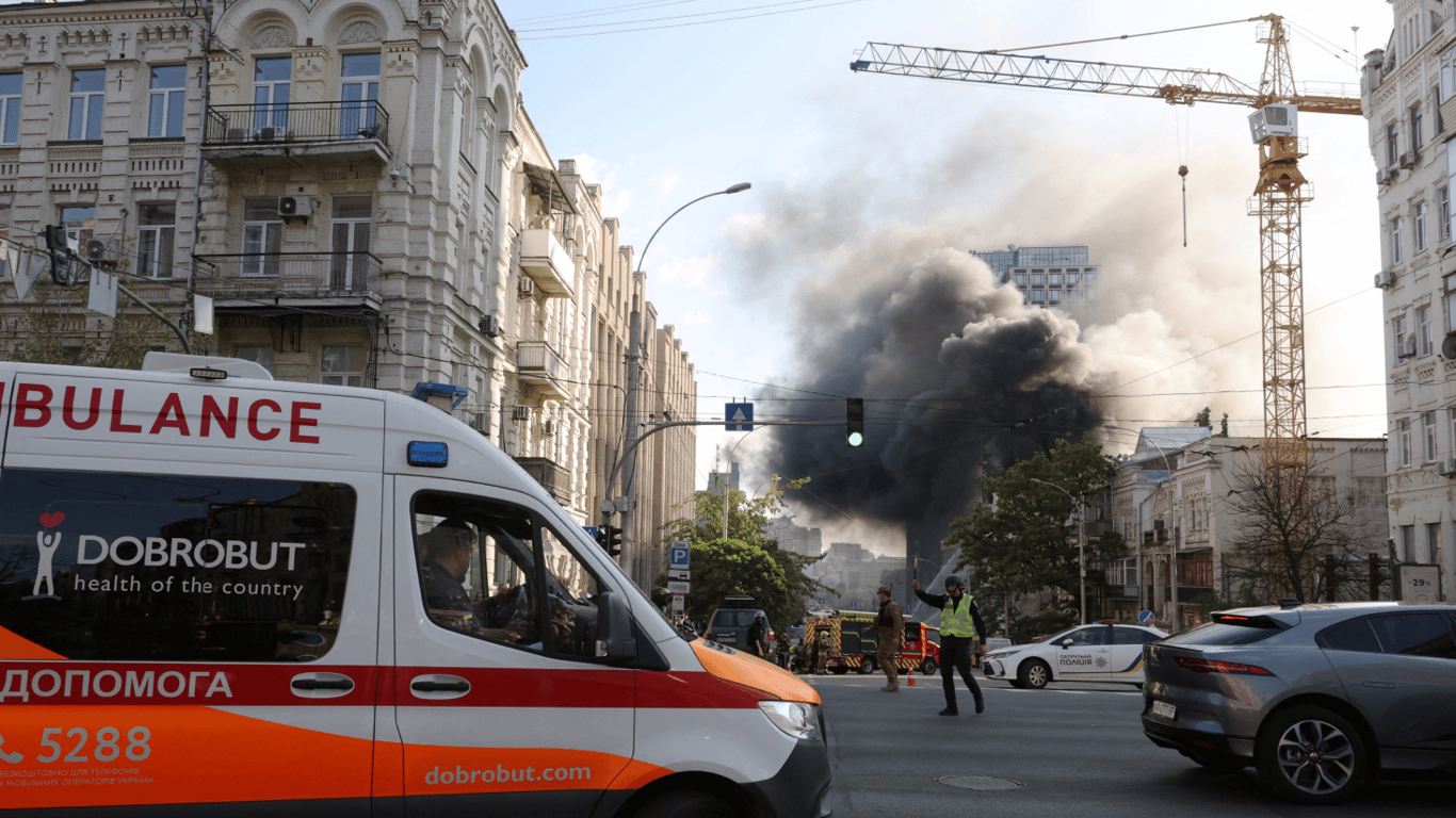 Обстріл Києва: у будівлі в центрі деблокували ще одного загиблого