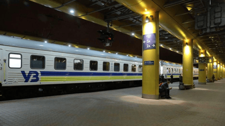 Як "урвати" квитки перед Новим роком — можливості в додатку УЗ - 290x160