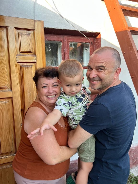 Виктор Павлик с сестрой и сыном Михаилом