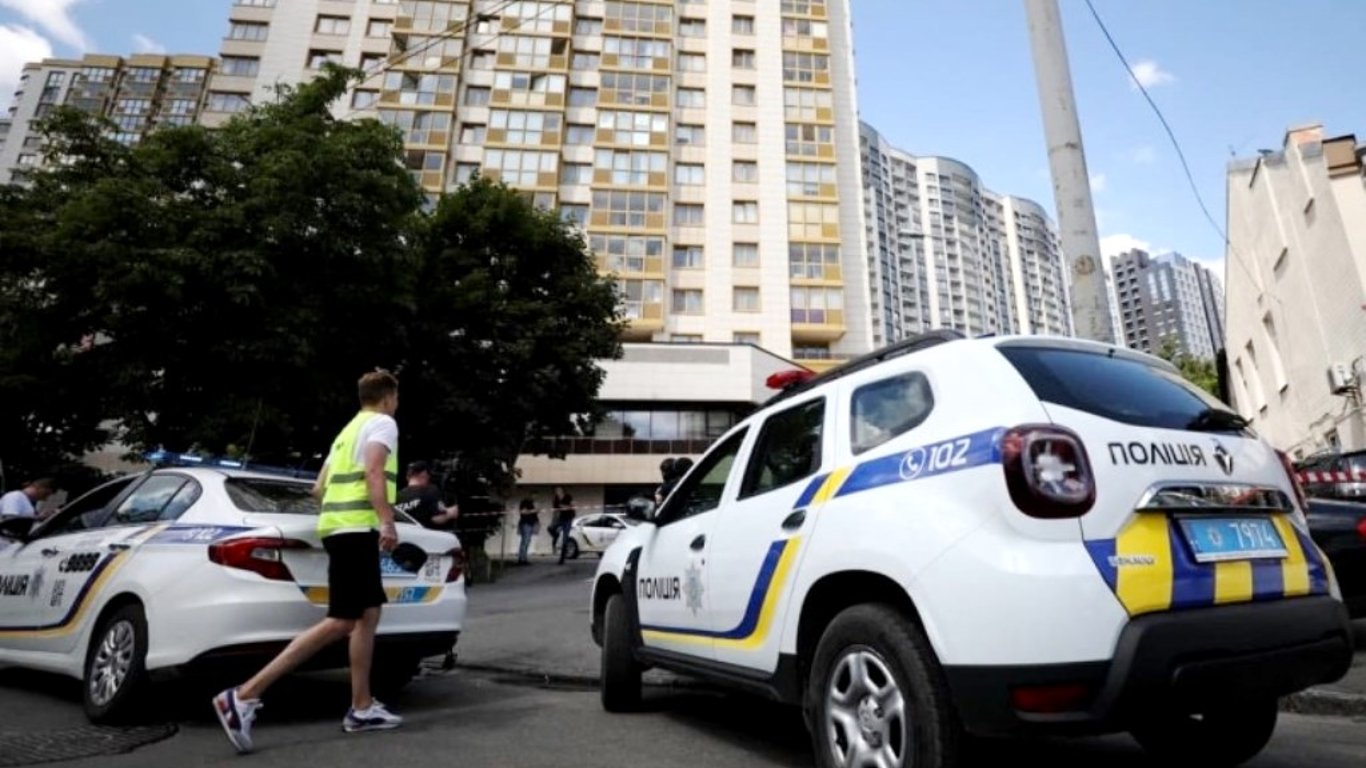 Афера с недвижимостью — в Киеве задержали мошенника, продавшего чужую квартиру