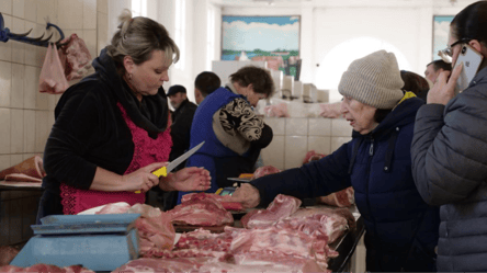 Попит різко впав — ціни на м'ясо на Привозі в Одесі - 285x160