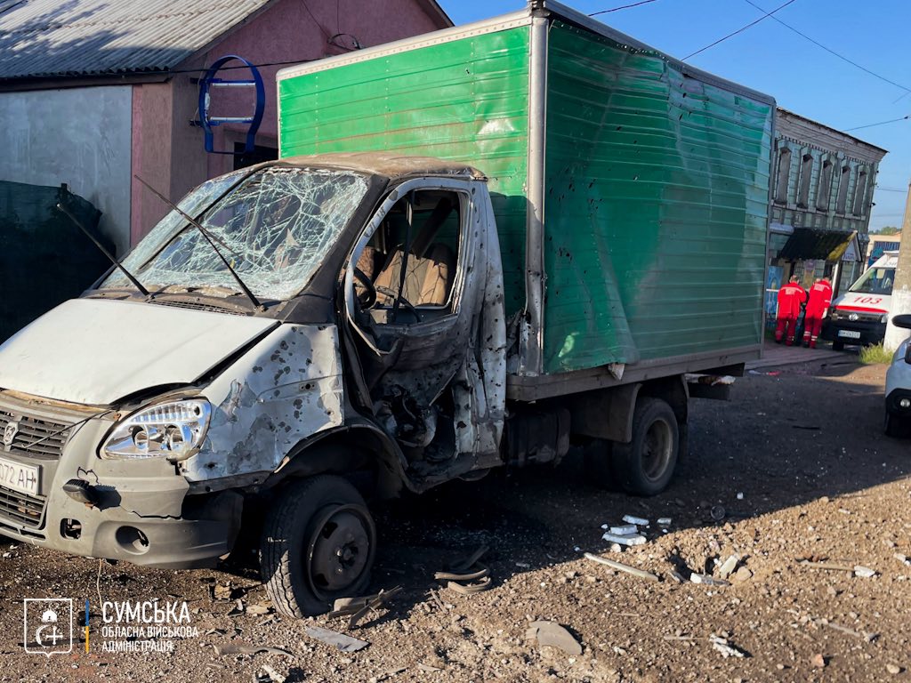 Влучання дрона в хлібовоз: постраждав водій