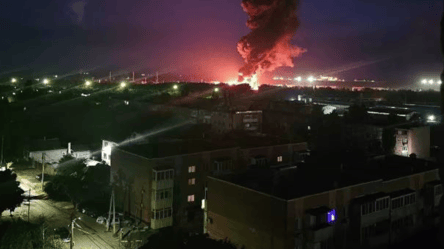 Ночные пожары на нефтебазах в Ростовской области — в СБУ сообщили подробности - 285x160
