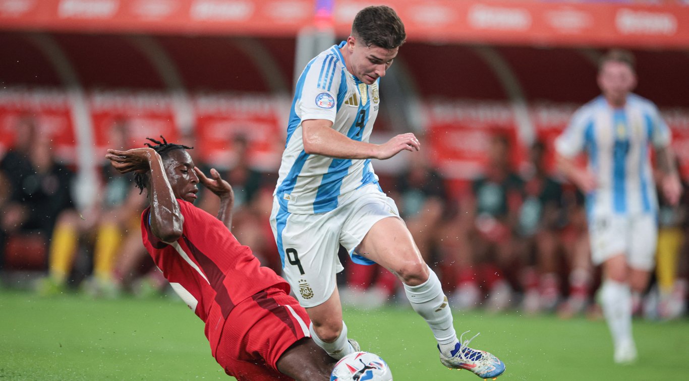 Хуліан Альварес