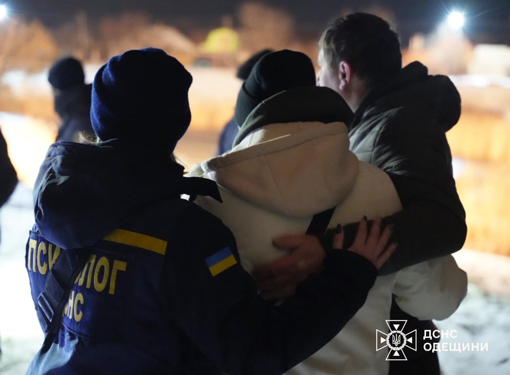 На Одещині в ставку втопилося троє підлітків — шокуючі кадри - фото 3