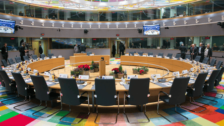 Рада ЄС схвалила нову фінансову допомогу Україні — яка сума - 285x160