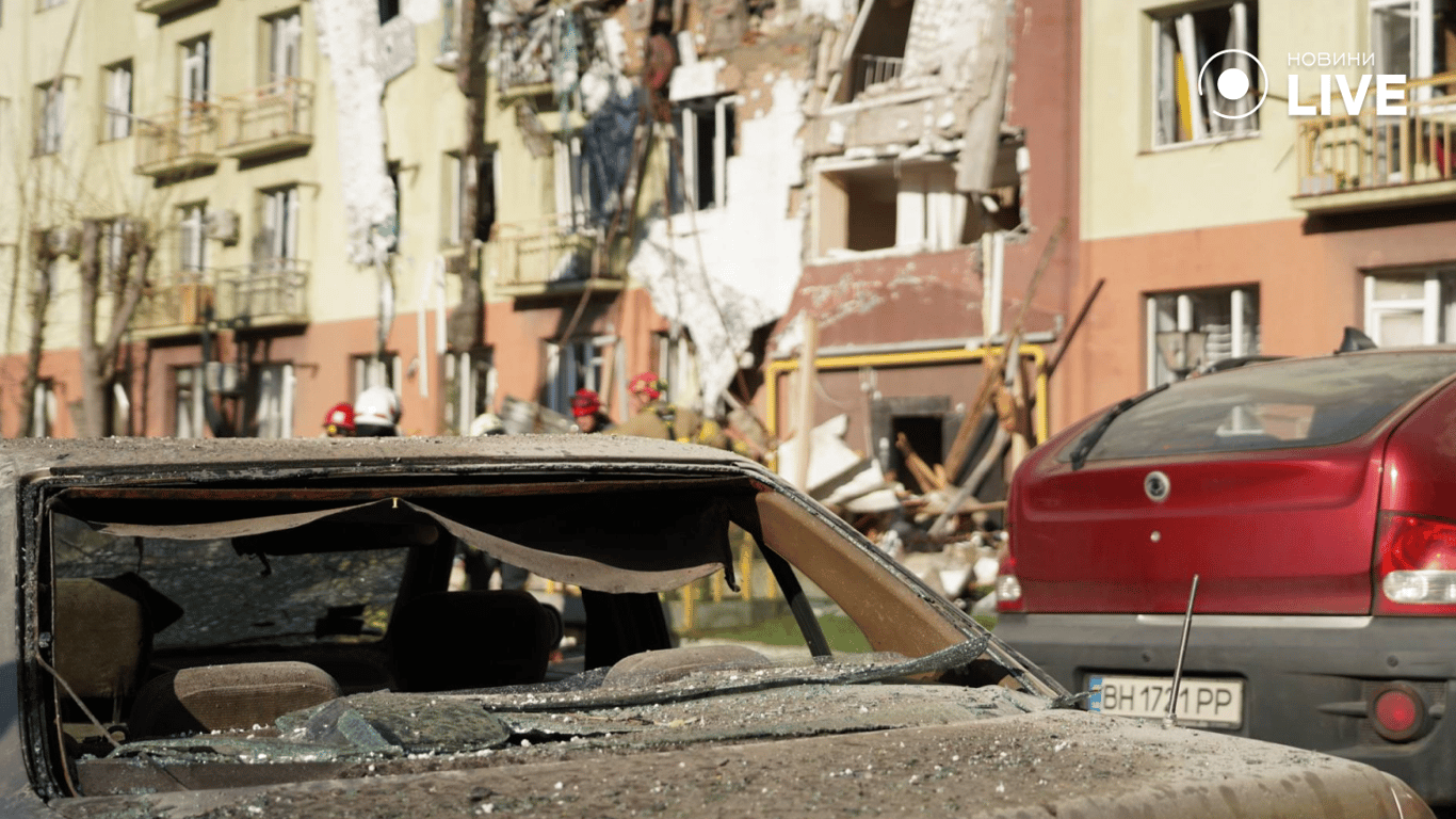 Наслідки удару по Одесі 6 квітня