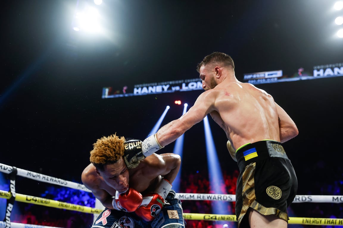 Василий Ломаченко