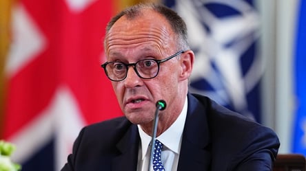 Чи повинна Україна віддавати Донбас РФ — Мерц дав чітку відповідь - 285x160