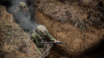 Фотограф имеет больше — военный раскритиковал зарплату бойцов - 290x160