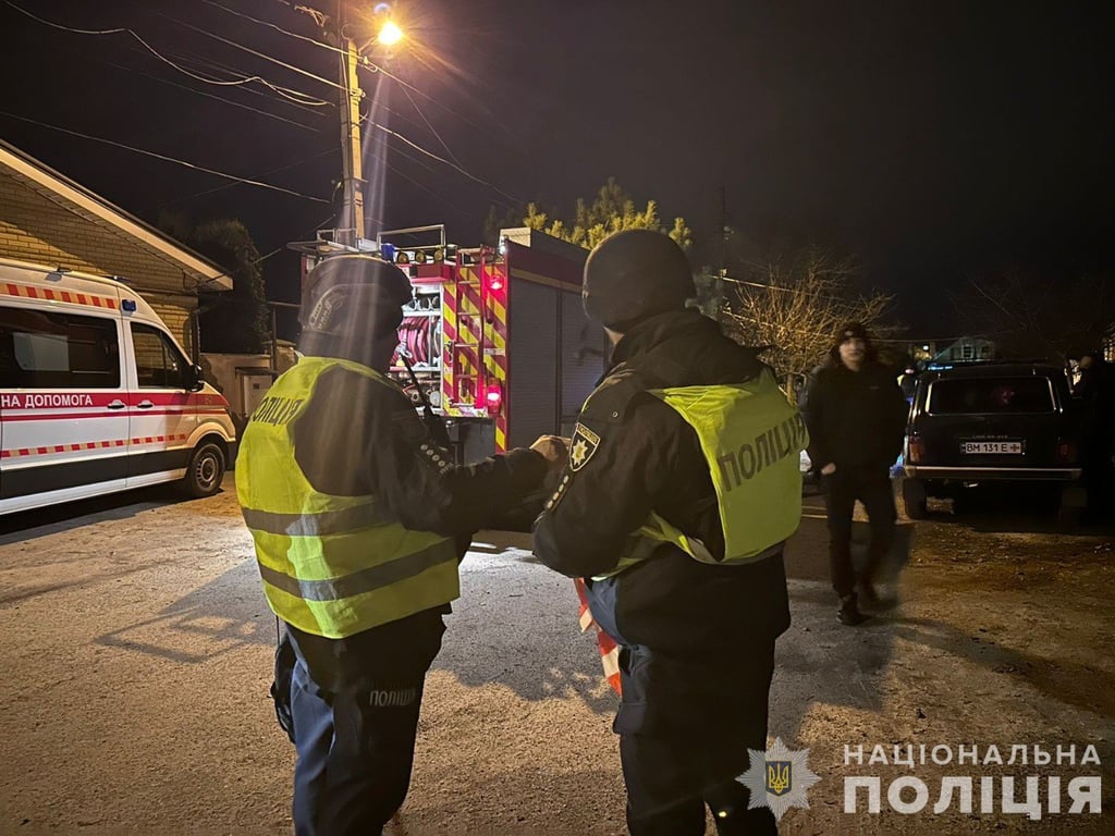правоохоронці на місці обстрілу