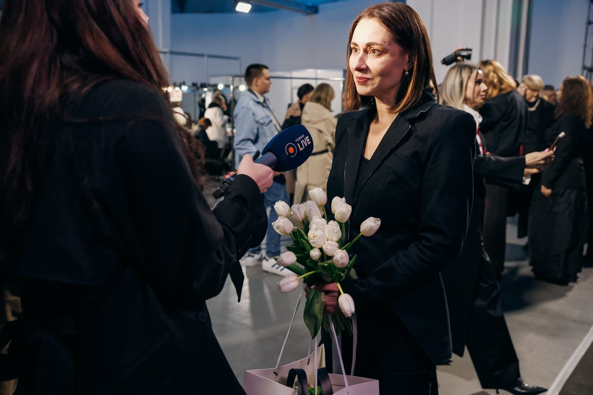  Юлiя Пepeкpьocтoвa